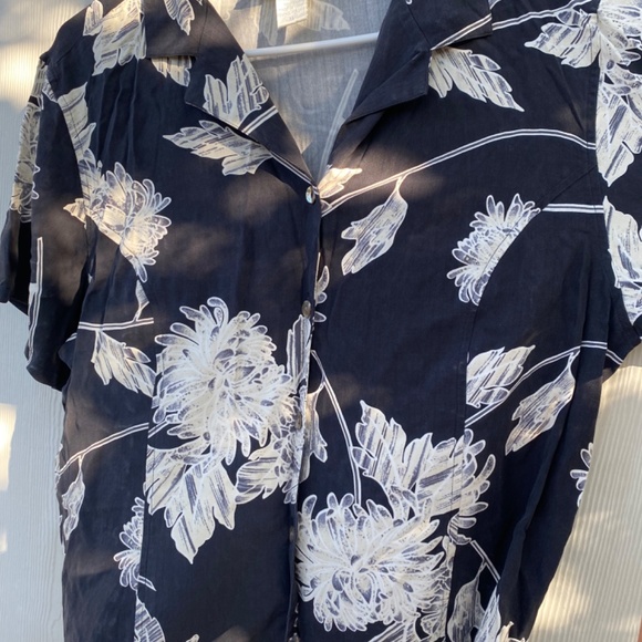 Pineapple Moon Women’s Vintage 100% Silk button down shirt size XL - Picture 7 of 8